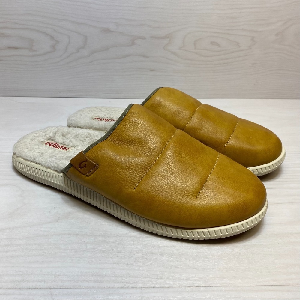 OluKai Mua 'Ili Mule Slippers Mens‎ Size 13 Tan Leather Shearling-lined Slip On